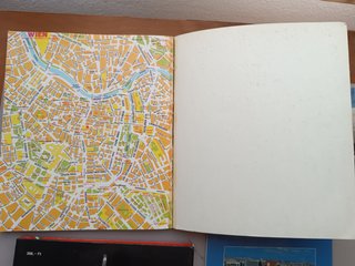 Lote de 4 guías de Viena, Budapest e Innsbruck