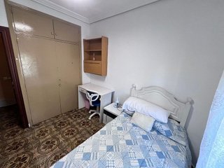 Piso en alquiler en El Valle - Universidad en Jaén