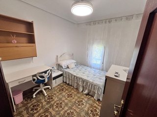 Piso en alquiler en El Valle - Universidad en Jaén