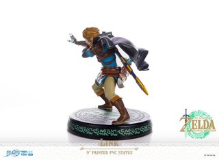 Estatua Link Zelda Tears of the Kingdom - NUEVA