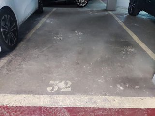 Garaje en venta en La Maternitat i Sant Ramon en Barcelona