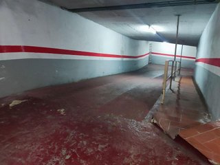 Garaje en venta en La Maternitat i Sant Ramon en Barcelona