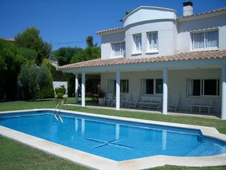 Chalet en venta en Calafell Residencial en Calafell