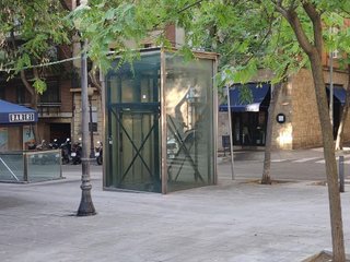 Garaje en alquiler en Les Tres Torres en Barcelona