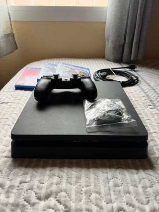PS4 Slim 500GB + Mando + Auriculares