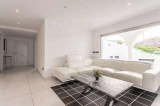Chalet en alquiler en Calaburra - Chaparral en Mijas