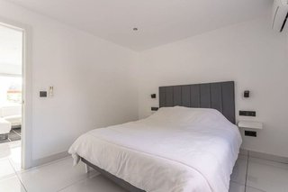 Chalet en alquiler en Calaburra - Chaparral en Mijas