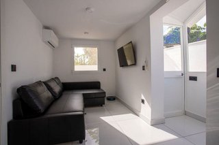 Chalet en alquiler en Calaburra - Chaparral en Mijas