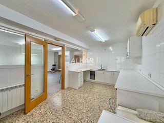 Oficina en alquiler en Griseras - Gardachales en Tudela