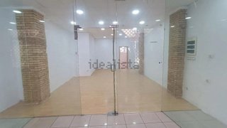 Local comercial en alquiler en Barri Eixample en Alcoy/Alcoi