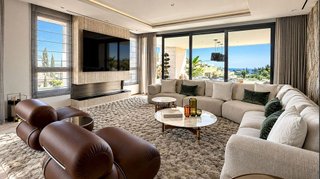 Dúplex en alquiler en Las Lomas de Río Verde en Marbella