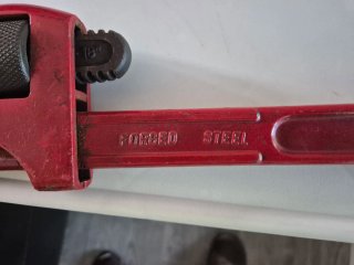 Llave de Grifa Acero Forjado 8cm