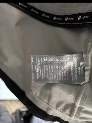 Chaqueta Neak Peak Negra y Rosa Talla L