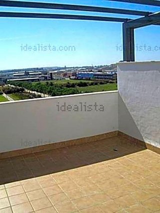 Ático en alquiler en Palmete-Padre Pío-Hacienda San Antonio en Sevilla