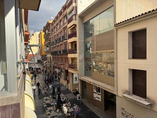 Oficina en alquiler en Centro Urbano en Benidorm