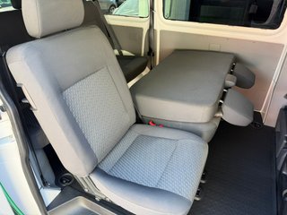 Volkswagen Transporter Kombi PRO Corto TM 2.0 TDI BMT 84CV