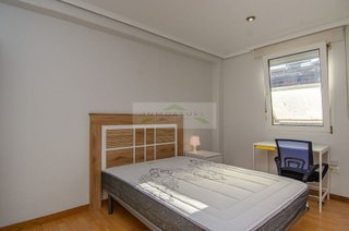 Piso en alquiler en Os Mallos - San Cristóbal en Coruña (A)