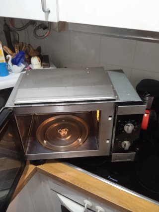 Horno Microondas Plateado