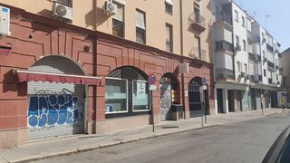 Local comercial en alquiler en San Julián en Sevilla