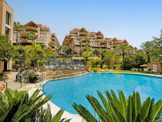 Piso en alquiler en Los Naranjos en Marbella