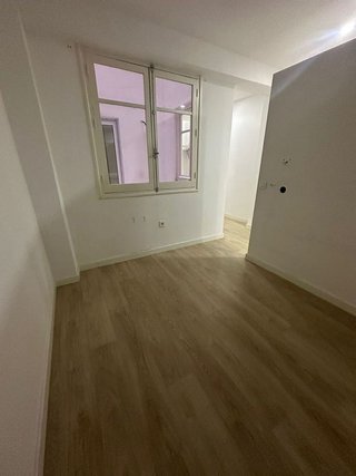 Oficina en alquiler en San Matías - Realejo en Granada