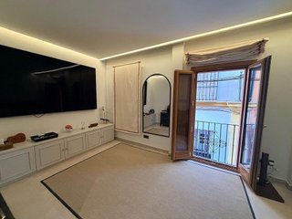 Chalet en alquiler en Santa Cruz - Alfalfa en Sevilla