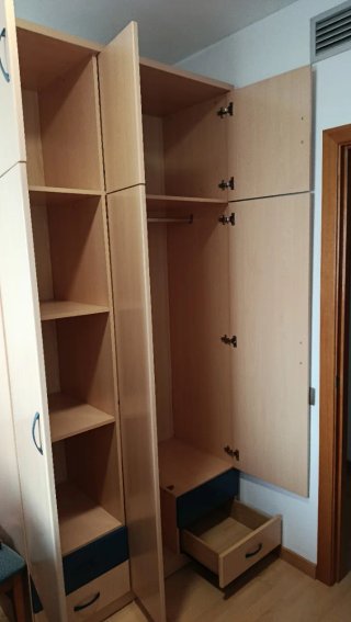 Cama doble nido con armario modular a juego