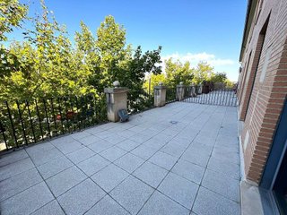 Oficina en alquiler en La Montaña - El Cortijo en Aranjuez