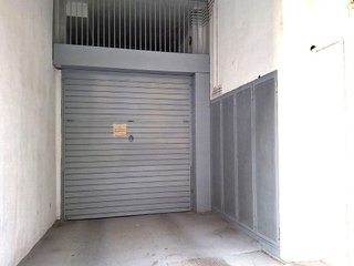 Garaje en venta en La Morera en Badalona