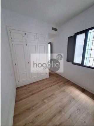 Piso en alquiler en Calle Betis - Pagés del Corro en Sevilla