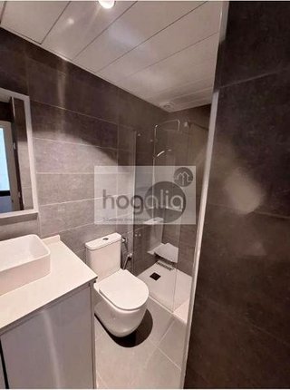 Piso en alquiler en Calle Betis - Pagés del Corro en Sevilla
