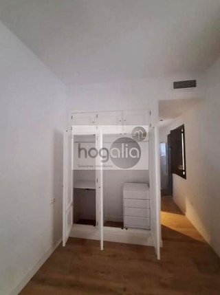 Piso en alquiler en Calle Betis - Pagés del Corro en Sevilla