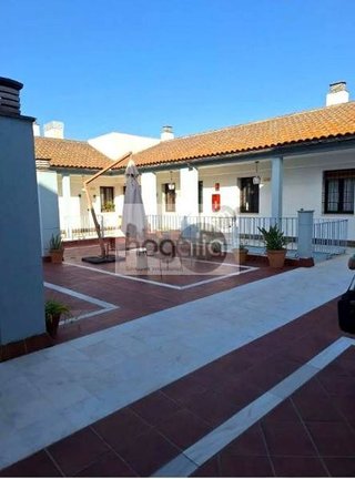 Piso en alquiler en Calle Betis - Pagés del Corro en Sevilla