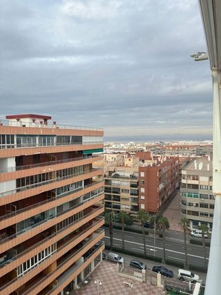 Piso en venta en  El Acequión - Los Naúfragos en Torrevieja