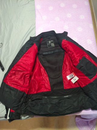 Chaqueta y pantalón de moto Bela