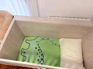 Cuna convertible para bebé