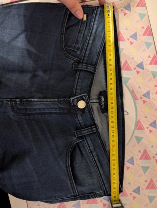 Jeans Ajustados Armani J20