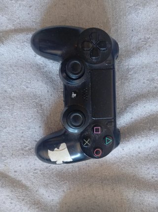 PS4 Slim + 2 Mandos + 2 Juegos