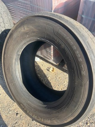 Neumático Michelin 385/55 R22.5