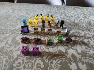 Figuras Minecraft Kinder Joy
