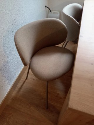 Mesa de comedor y 6 sillas