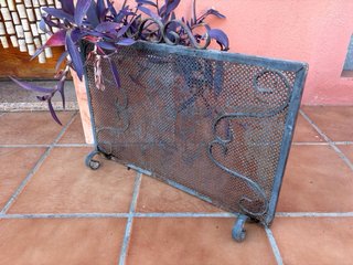 Antigua pantalla chimenea
