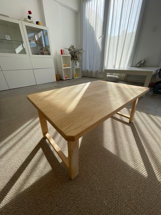 Mesa plegable de pino para niños