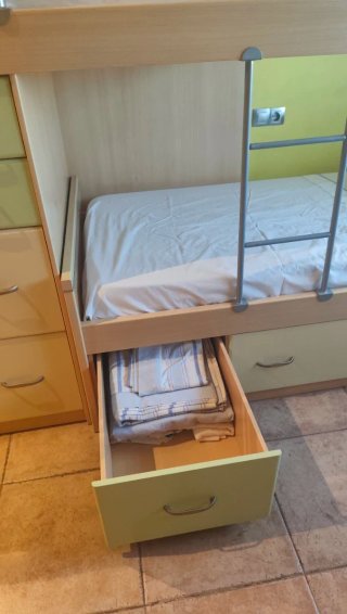 Litera, cama Tren con Armario y Cajones