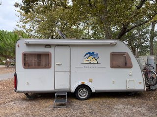 Caravana Knaus Südwind 450