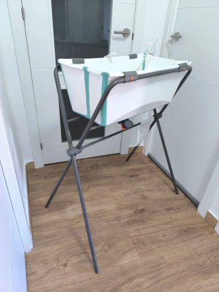 Bañera Infantil Stokke + patas + soporte bebes