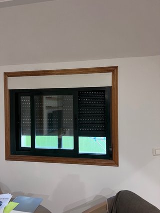 Ventana aluminio Climalit con persiana