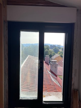 Ventana aluminio Climalit con persiana
