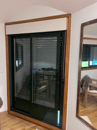 Ventana aluminio Climalit con persiana