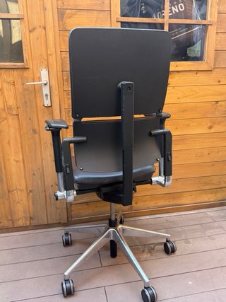 Silla ergonómica Steelcase retapizada